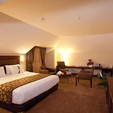 - Istanbul Asia, An Ihg 4*