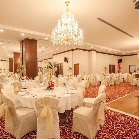 - Istanbul Asia, An Ihg Hotel 4*