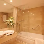 - Istanbul Asia, An Ihg 4* Γκέμπτζε