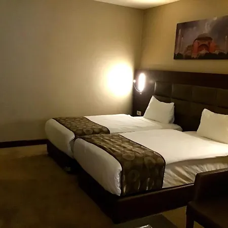 - Istanbul Asia, An Ihg Ξενοδοχείο 4*